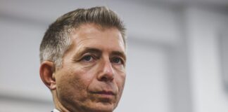 Gil Averous, ministre des sports et maire de Châteauroux, réagit aux accusations qui le visent