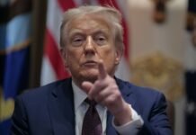 6 réactions de la classe politique face aux menaces douanières américaines