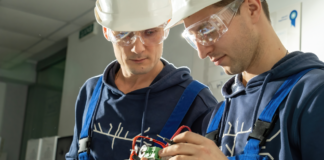 Borne de recharge bidirectionnelle : le guide complet