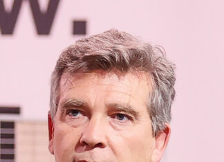 Arnaud Montebourg donne le tournis au quotidien Le Monde