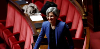 Politique : l’écologiste Sandrine Rousseau souhaite un référendum sur la sortie du nucléaire