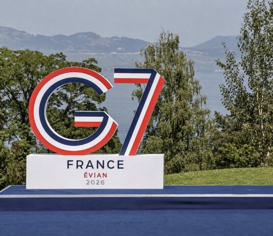 Vue d’ailleurs notre éditorial sur la France