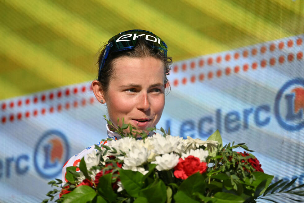 Océane Mahé, de l'équipe cycliste Ma Petite Entreprise, porteuse du maillot à pois du Tour de France Femmes, le 2 août 2026 à Genève